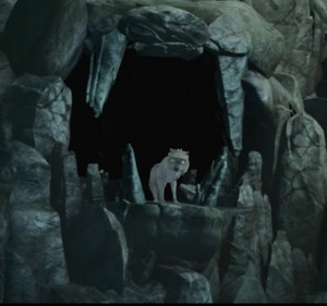  Daria at sawtooth cave
