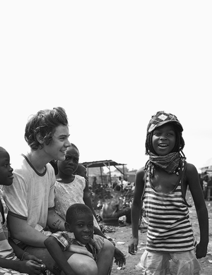  Harry in Ghana x