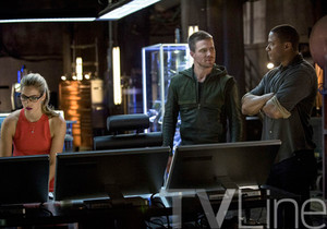  New images From Season Three Of Arrow