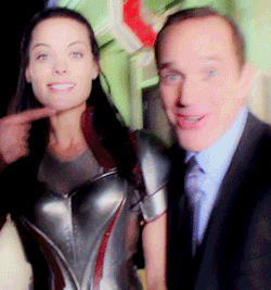  Phil Coulson and Lady Sif - BTS