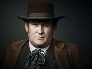  Thomas "Doc" Durant (Colm Meaney)