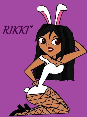  White Bunny Rikki