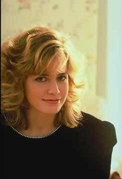 Elisabeth Shue#Best known for her role as Ali Mills in the Karate Kid