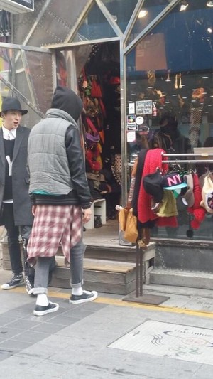 140128 Spotted in Busan