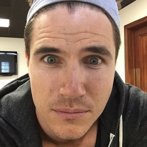  robbieamell Tracking marks and a mandatory headband. Face scans for TheFlash. Firestorm