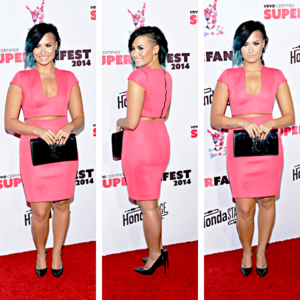  OCTOBER 8th - Vevo Certified SuperFanFest Live کنسرٹ - Arrivals.