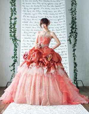  Shinoda Mariko in Cinta MARY Dresses