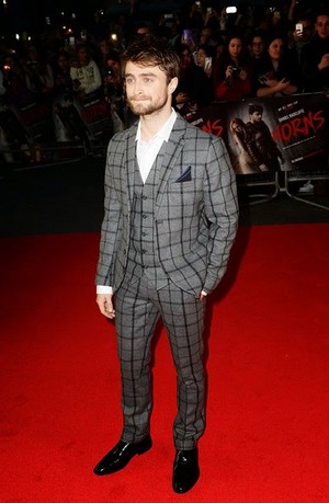  Daniel Radcliffe At 'Horns premiere' In ロンドン Uk (FB.com/DanielJacobRadcliffeFanClub)