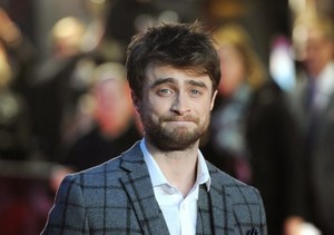  Daniel Radcliffe At 'Horns premiere' In Londra Uk (FB.com/DanielJacobRadcliffeFanClub)