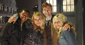  Doctor Who Series 2 - David and Billie