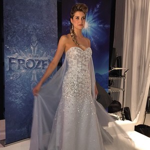  Elsa Dress sejak Alfred Angelo
