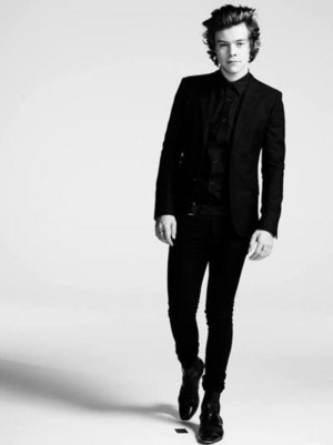  Harry " Gorgeous" Styles