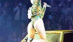  Miley 팬 Art