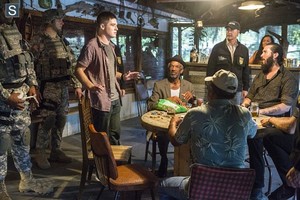  NCIS: New Orleans - Episode 1.02 - Carrier - Promotional fotografias