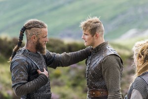  Vikings "Eye for an Eye" (2x04) promotional picture