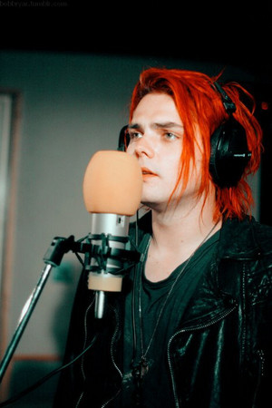  Gerard Way ✫