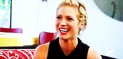  Brittany Snow