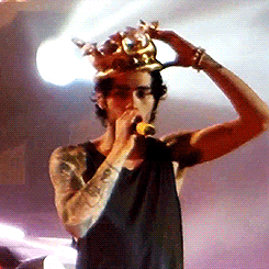  Crowned Prince Zayn - (x)