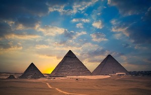  EGYPT PYRAMIDS