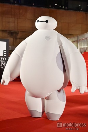 First look at the Baymax character that will soon be in the Disney parks
