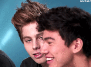  I luv the way he looks at Cal