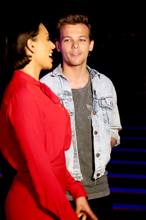  Louis mentoring On the X Factor