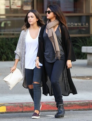  November 2: Selena stops door Starbucks with a friend in Los Angeles, CA