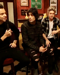  One Direction BBC Children In Need Pre - Show (x)
