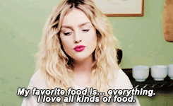  Perrie Edwards and her uncontrollable chakula addiction.