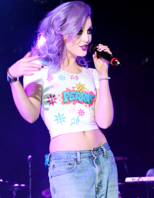  Perrie Flawless Edwards ❥