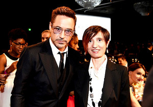 Robert Downey Jr. looking happy and cute with an assortment of people at the 2014 Britannia Awards