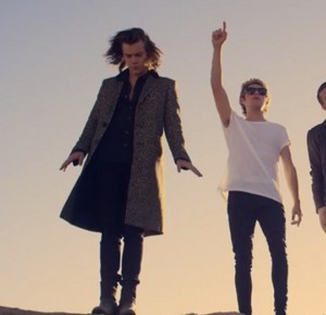  Steal My Girl ♥