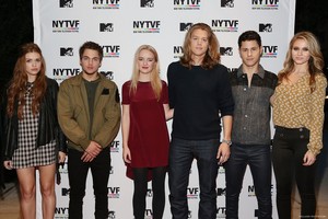  Teenage Wasteland: Navigating High School With The seterusnya MTV Generation