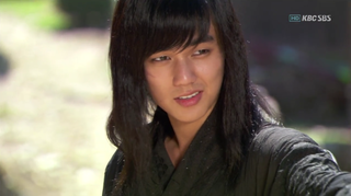 Yoo Seung Ho as Yeo Woon