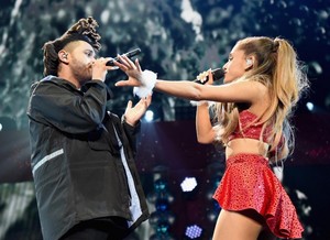  Ariana Grande performing on চুম্বন FM’S Jingle Ball in Los Angeles
