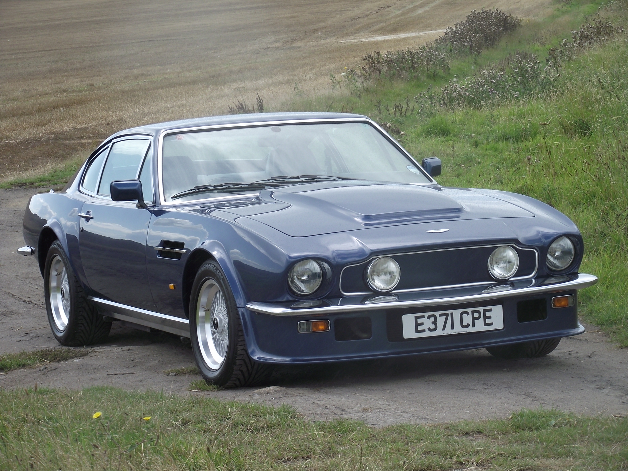 1988 Aston Martin Vantage V8