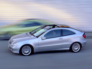  2002 Mercedes C-Class coupe, kup