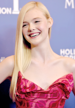  Elle Fanning - Hollywood Foreign Press Association’s Grants Banquet in Beverly Hills