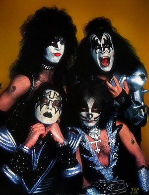  Klassic 吻乐队（Kiss） 1977