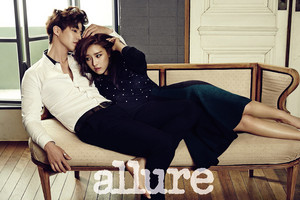  OlthaKhuna Couple For Allure
