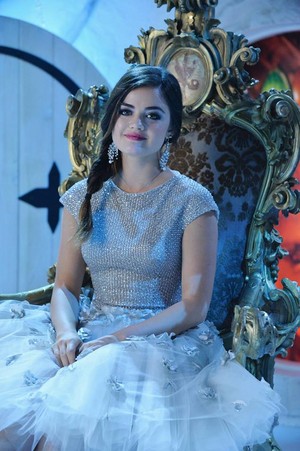  PPL "How A ha rubato, stola Christmas" (5x13) promotional picture