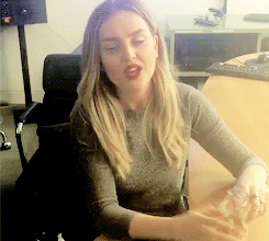  Perrie Edwards ۝