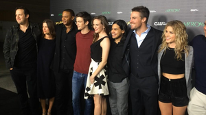  The Flash and Arrow Crossover Premiere