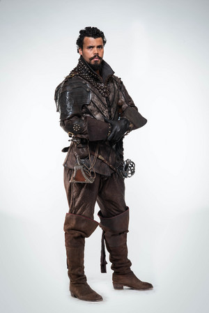  The Musketeers - Season 2 - Cast foto - Porthos