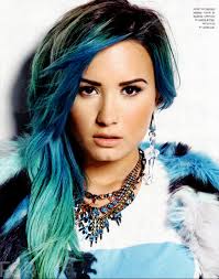  demi is a cool famous ster