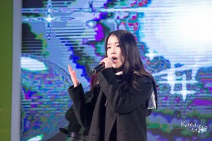  141227 IU（アイユー） performing at the Chamisul Soju Festival