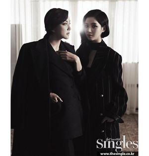  Bada and Seohyun - Singles Magazine January Issue ‘15