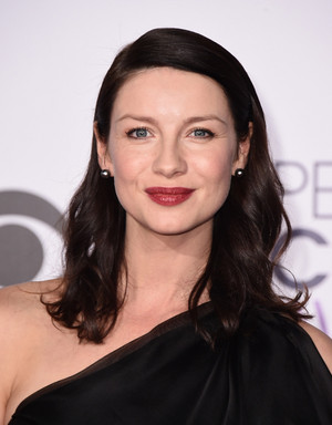  Caitriona Balfe at the 2015 People's Choice Awards