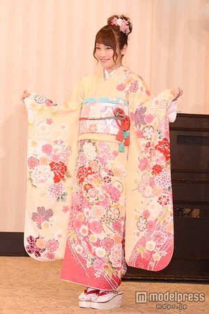 Kawaei Rina - AKB48 Coming of Age Ceremony 