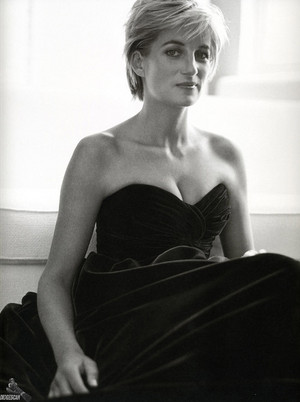  Princess Diana photographed によって Mario Testino
